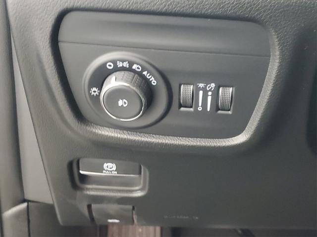 new 2025 Jeep Grand Cherokee L car, priced at $55,810