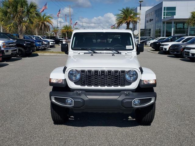 new 2024 Jeep Gladiator car, priced at $47,394