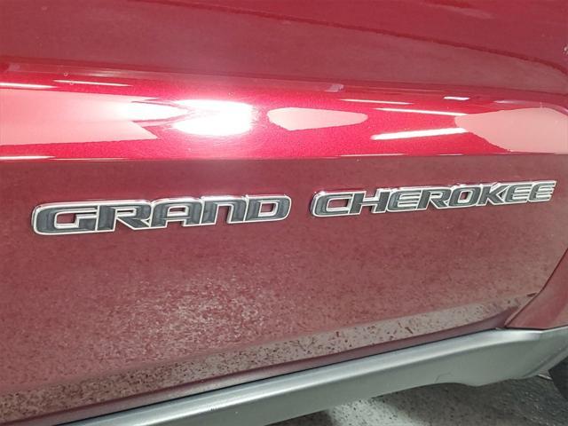 used 2017 Jeep Grand Cherokee car, priced at $18,488