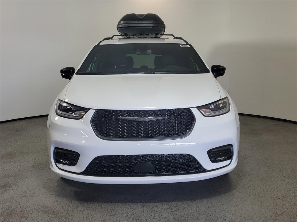 new 2025 Chrysler Pacifica car, priced at $45,400