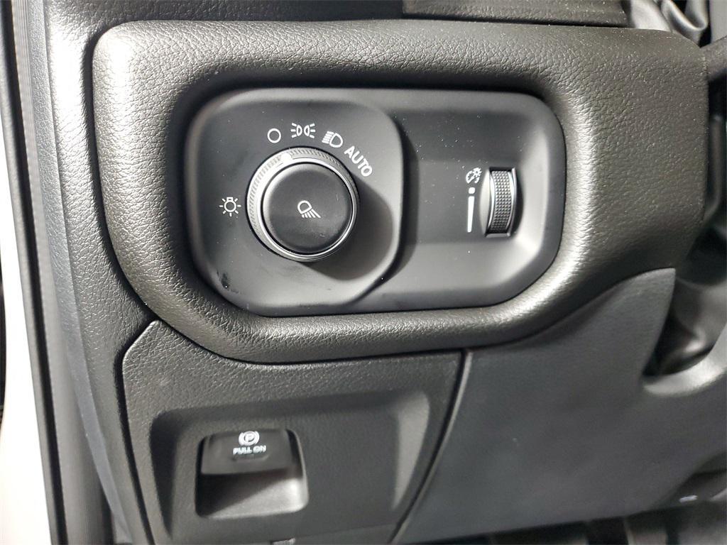 new 2025 Ram 1500 car, priced at $44,189