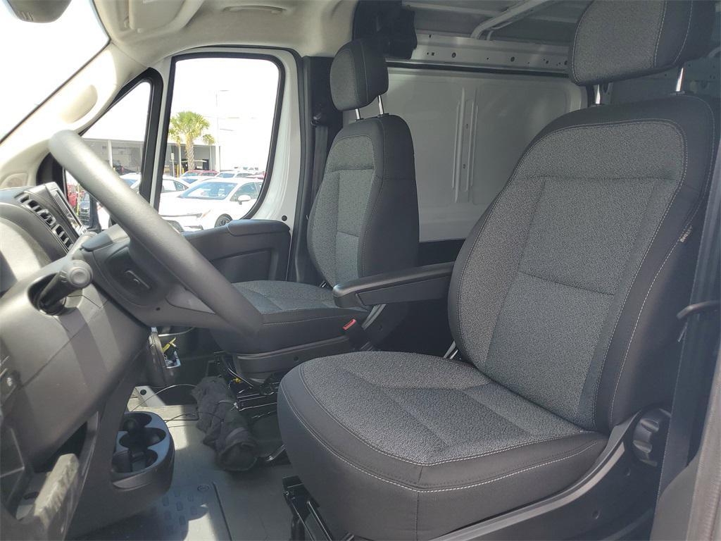 new 2025 Ram ProMaster 1500 car, priced at $48,110
