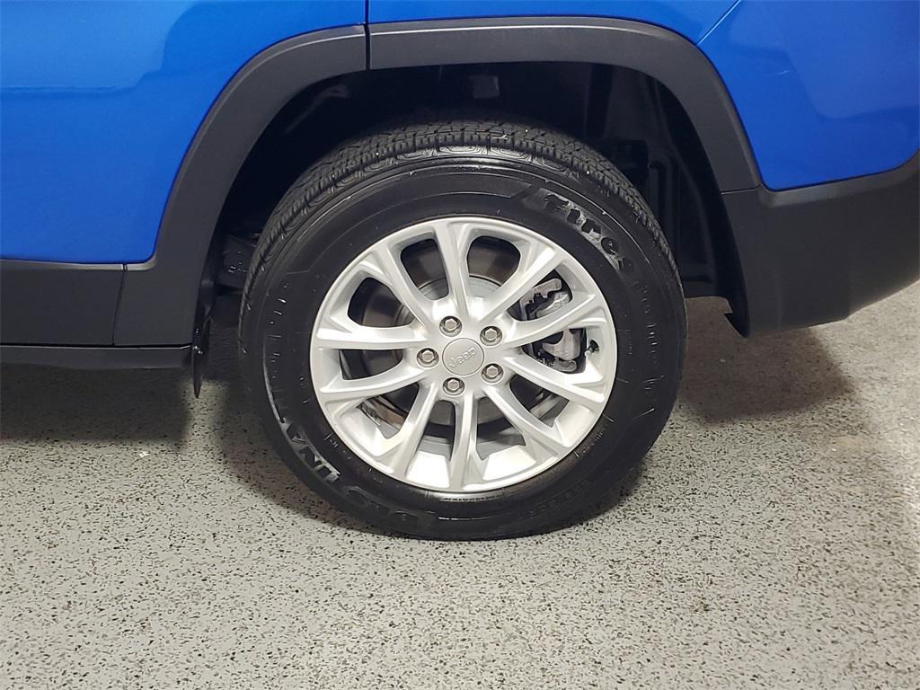 used 2022 Jeep Cherokee car, priced at $21,488
