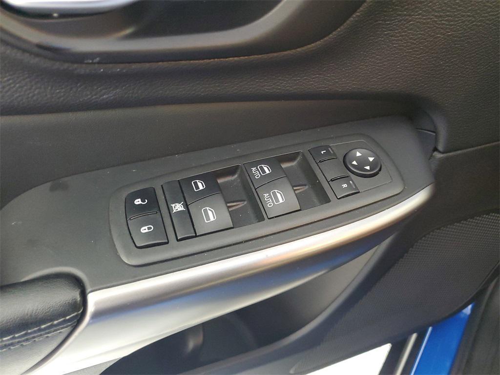 used 2022 Jeep Cherokee car, priced at $21,488