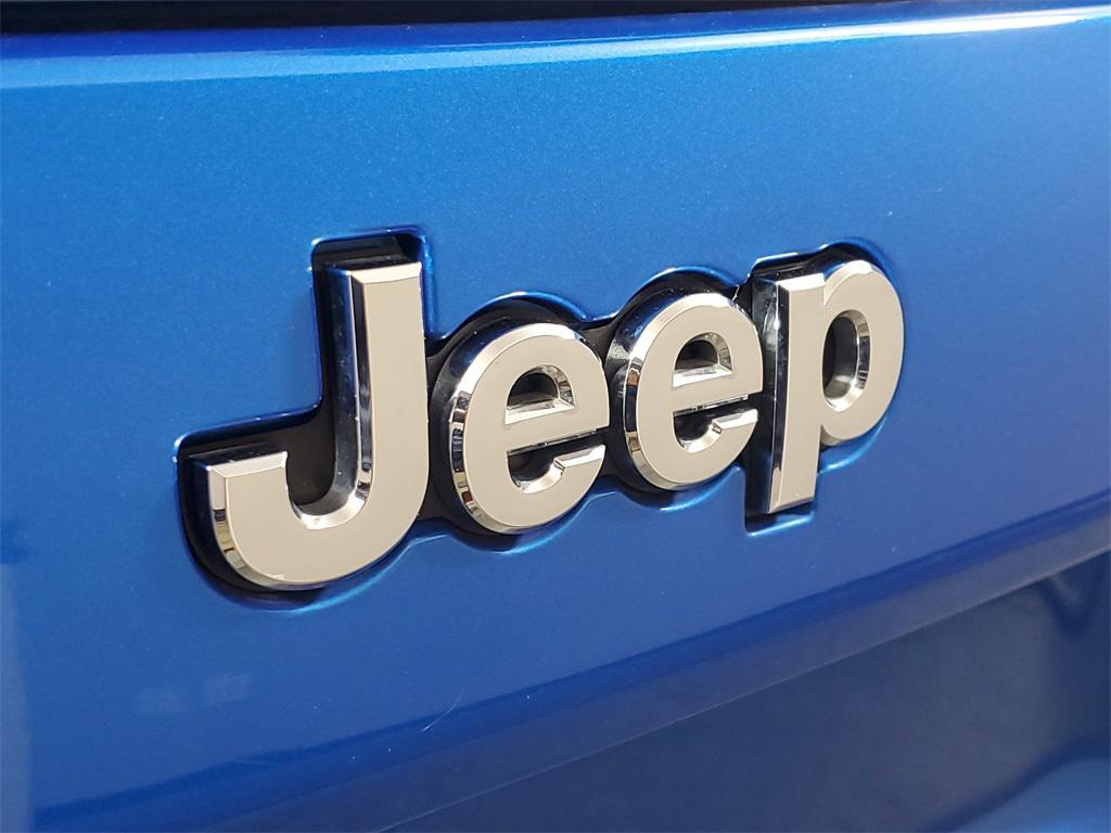 used 2022 Jeep Cherokee car, priced at $21,488