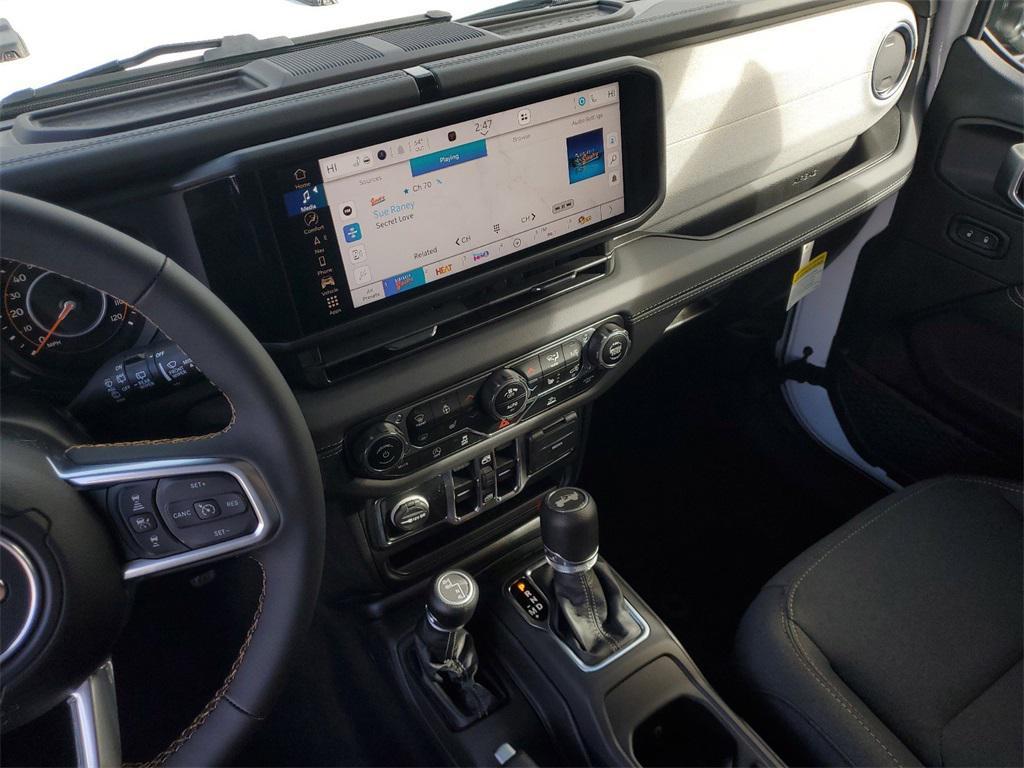 new 2025 Jeep Wrangler car, priced at $50,488