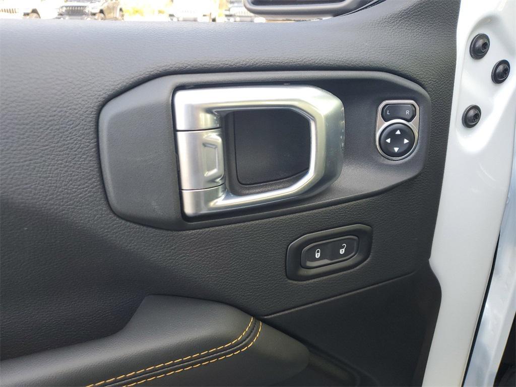 new 2025 Jeep Wrangler car, priced at $50,488