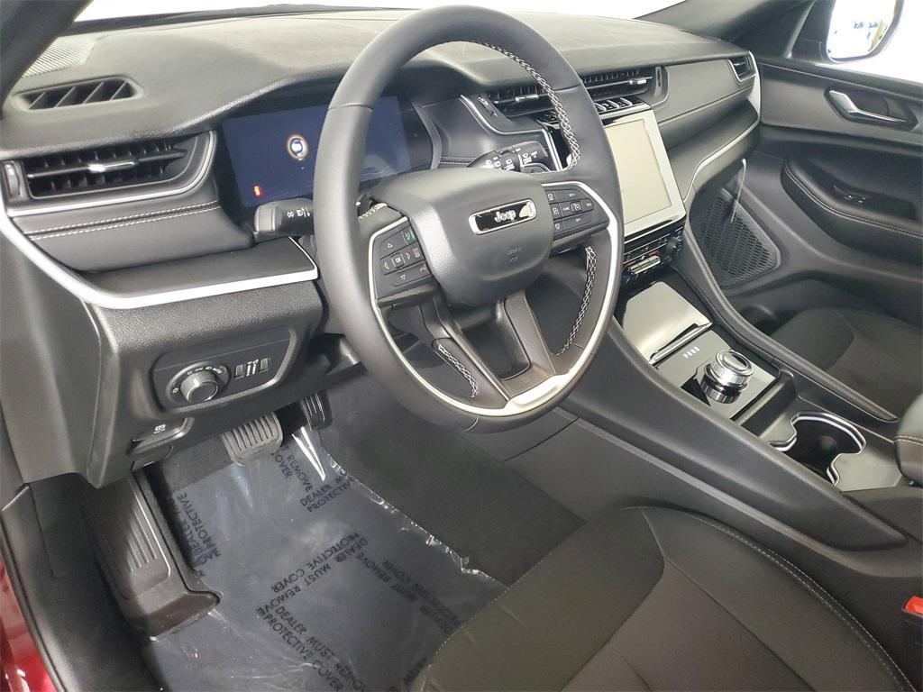 new 2025 Jeep Grand Cherokee L car, priced at $38,183