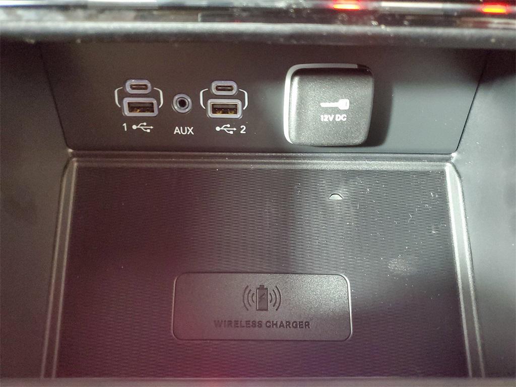 new 2025 Jeep Grand Cherokee L car, priced at $38,183