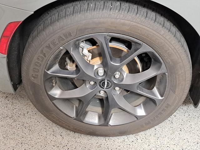 used 2021 Chrysler Pacifica car, priced at $17,988