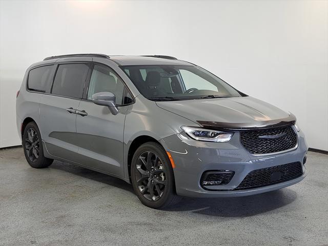 used 2021 Chrysler Pacifica car, priced at $17,988