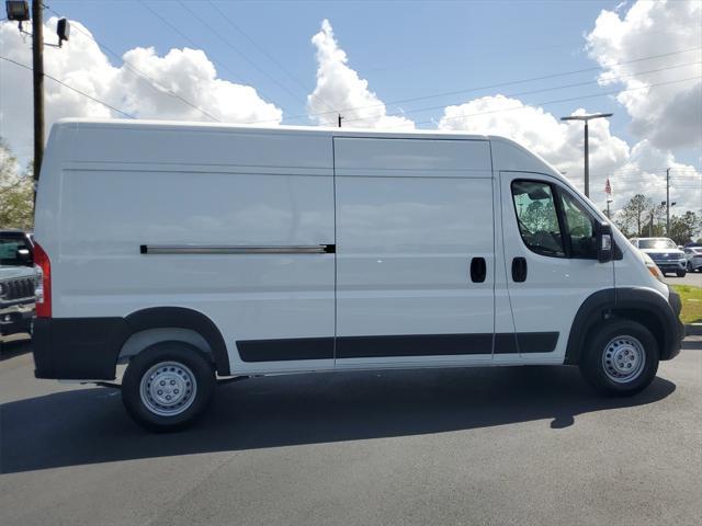 new 2025 Ram ProMaster 2500 car, priced at $52,174