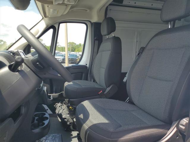 new 2025 Ram ProMaster 2500 car, priced at $52,174