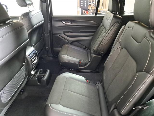 new 2025 Jeep Grand Cherokee L car, priced at $49,625