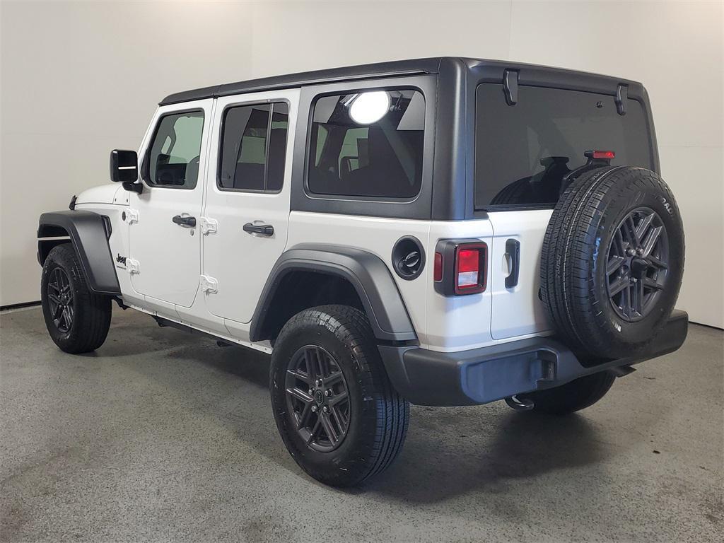 new 2026 Jeep Wrangler car, priced at $46,304