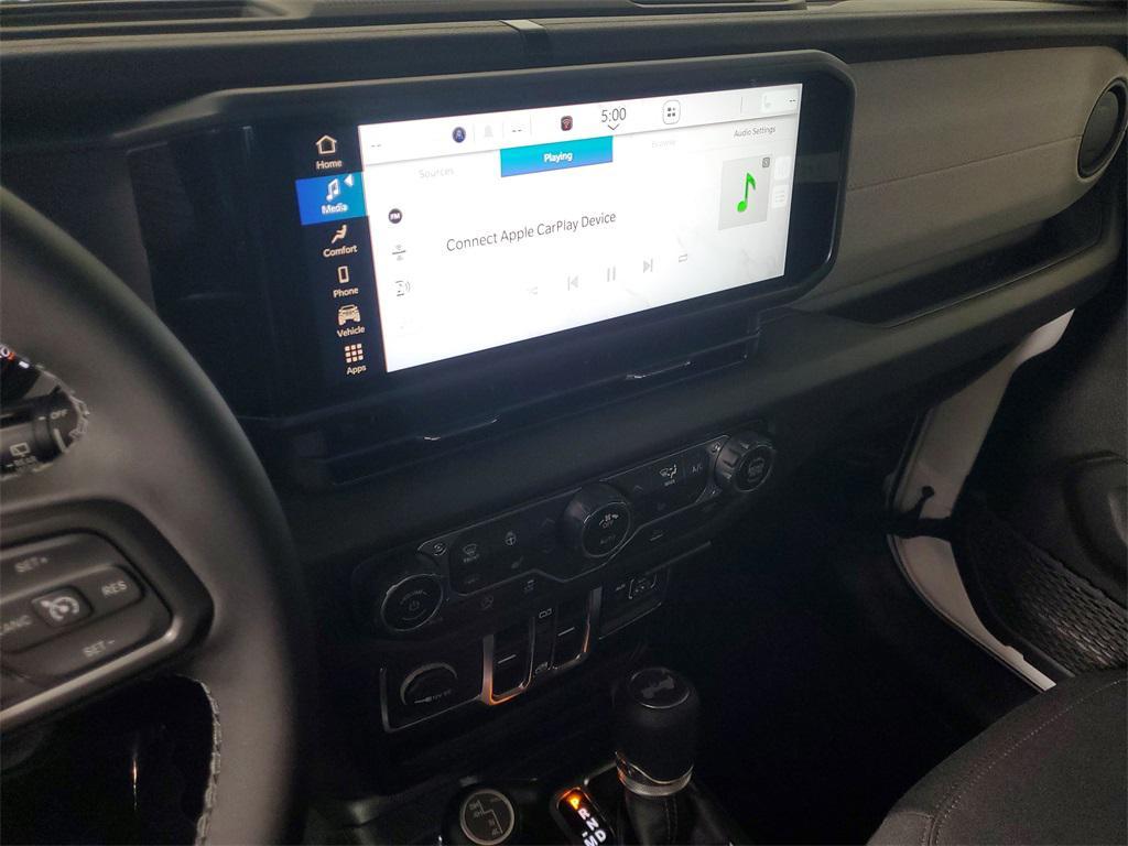 new 2026 Jeep Wrangler car, priced at $46,304