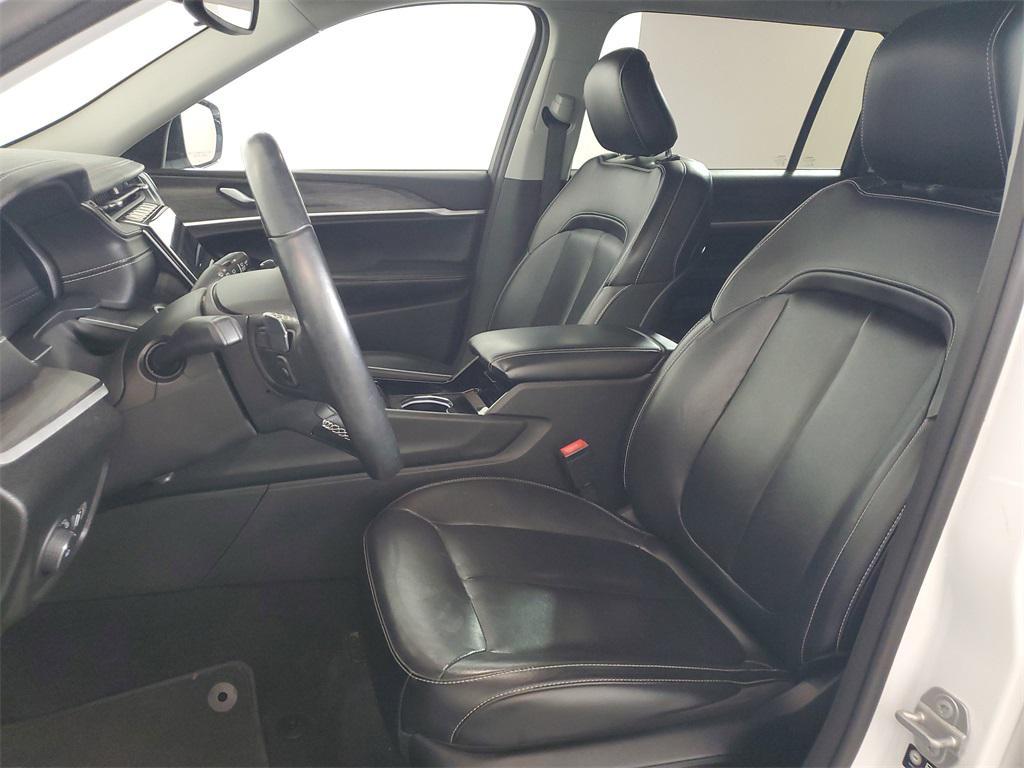 used 2021 Jeep Grand Cherokee L car, priced at $27,588