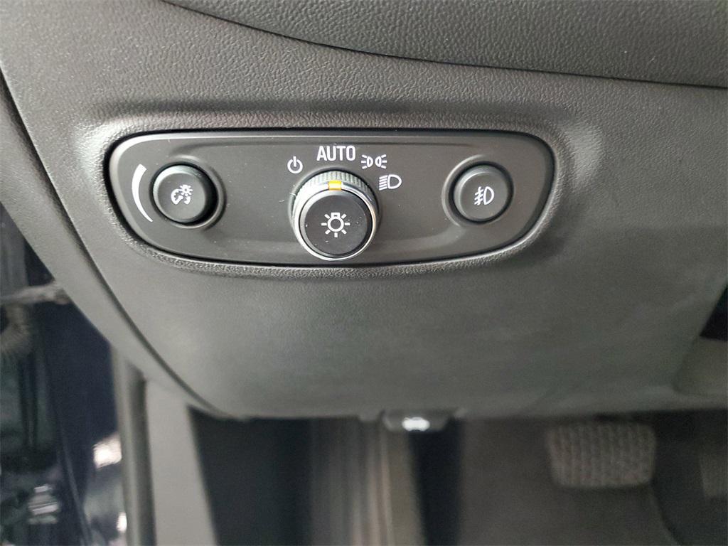 used 2021 Chevrolet Equinox car, priced at $20,788