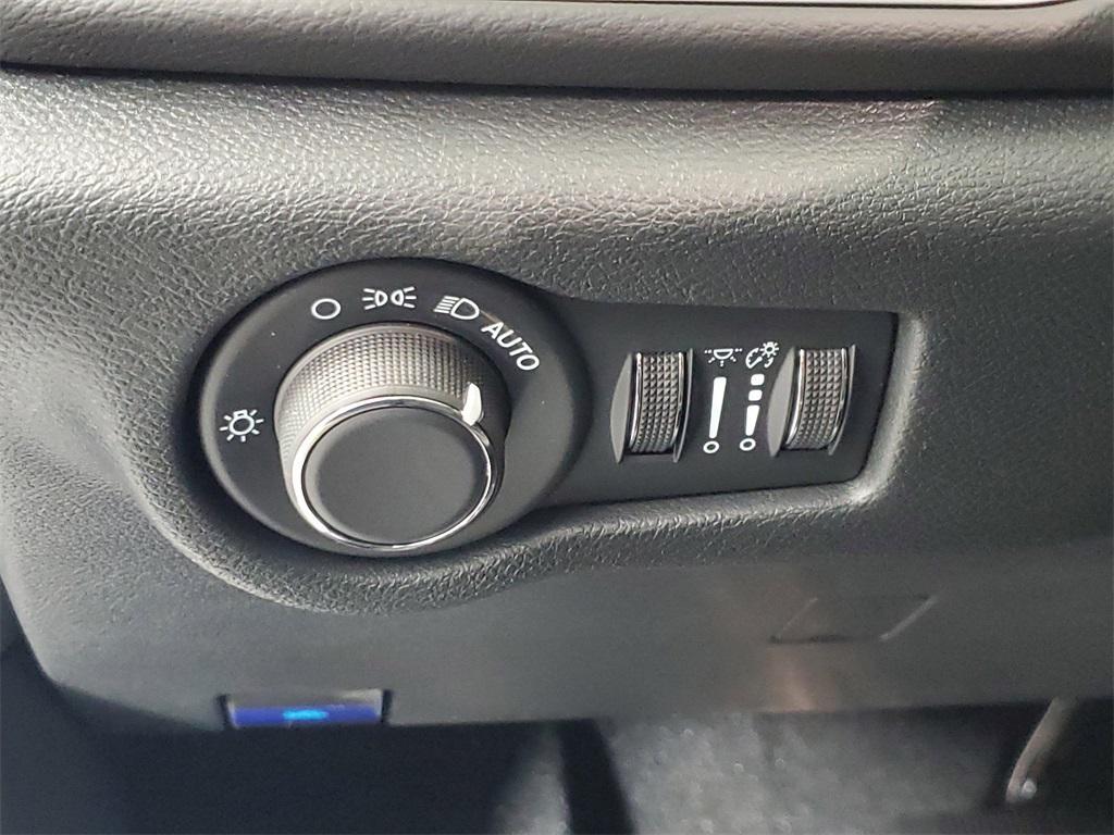 new 2026 Chrysler Voyager car, priced at $39,310