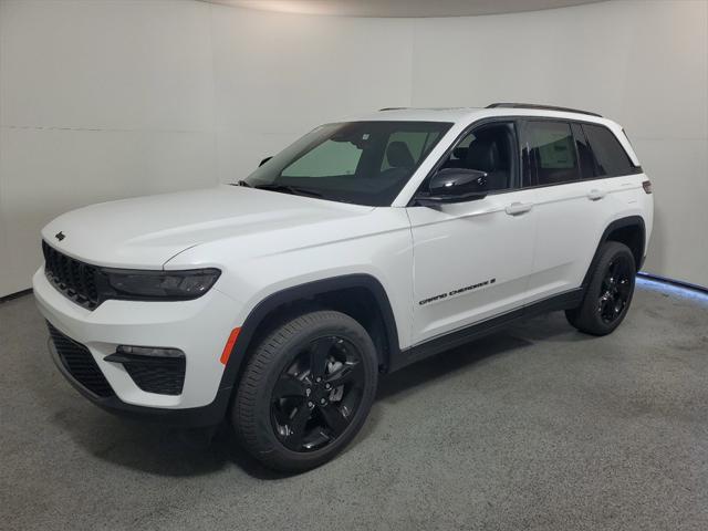 new 2025 Jeep Grand Cherokee car, priced at $46,318