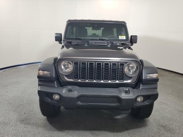 new 2025 Jeep Wrangler car, priced at $44,031