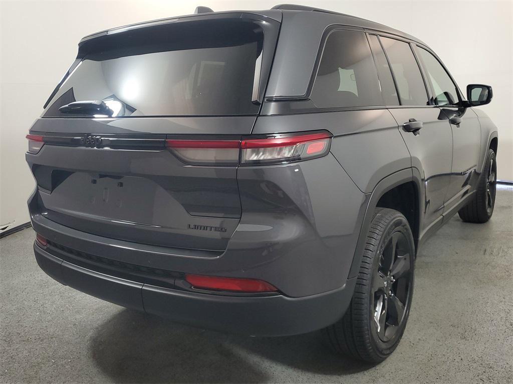 new 2025 Jeep Grand Cherokee car, priced at $44,481
