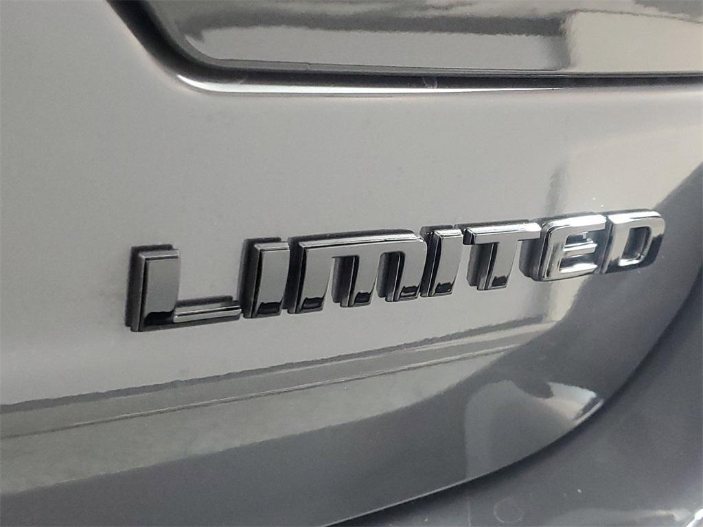 new 2025 Jeep Grand Cherokee car, priced at $44,481