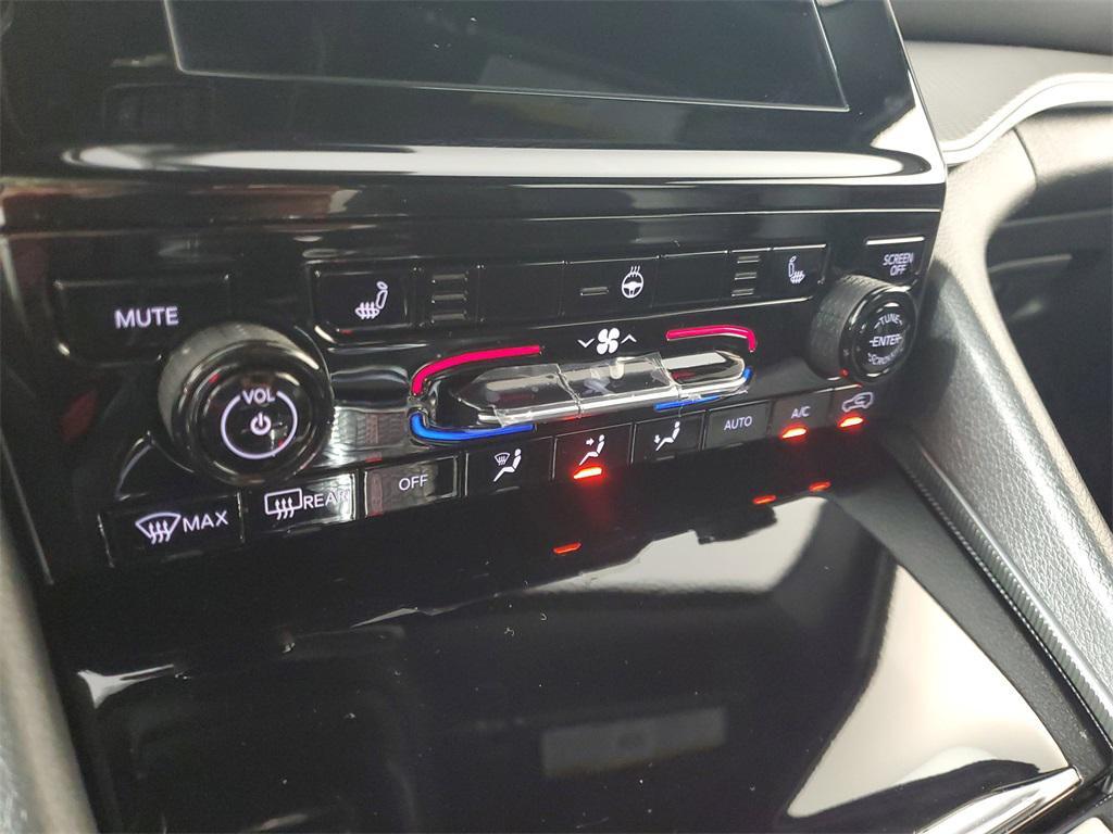 new 2025 Jeep Grand Cherokee car, priced at $42,725