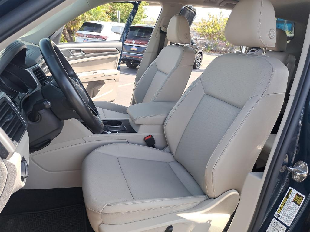 used 2021 Volkswagen Atlas car, priced at $24,990