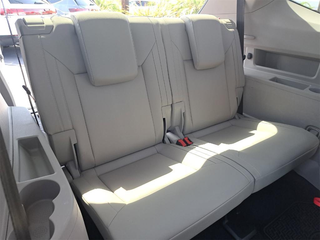 used 2021 Volkswagen Atlas car, priced at $24,990