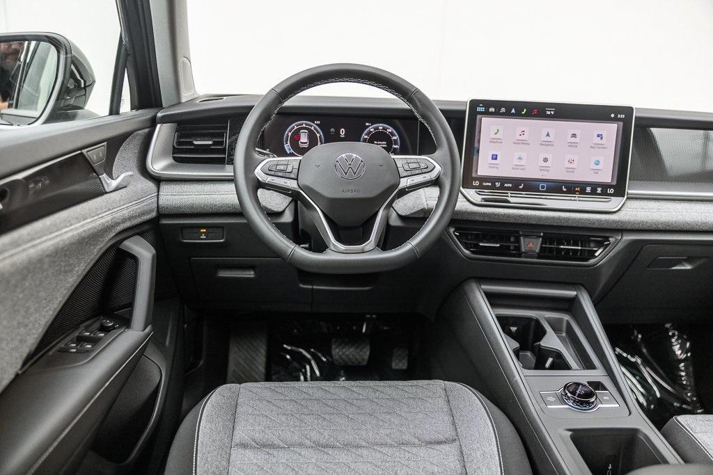 new 2025 Volkswagen Tiguan car, priced at $31,815