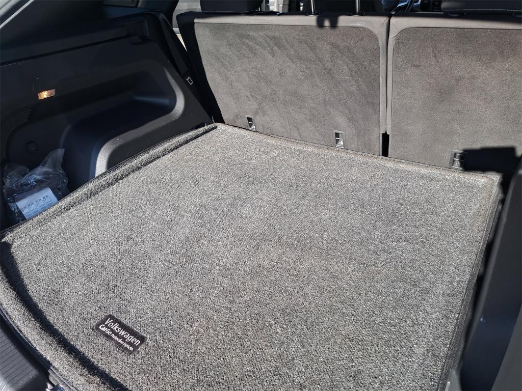 used 2021 Volkswagen Atlas Cross Sport car, priced at $18,500