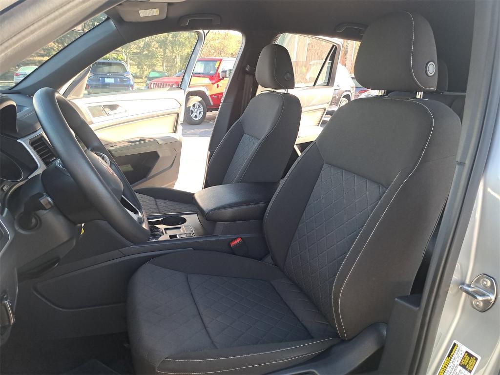 used 2021 Volkswagen Atlas Cross Sport car, priced at $18,500