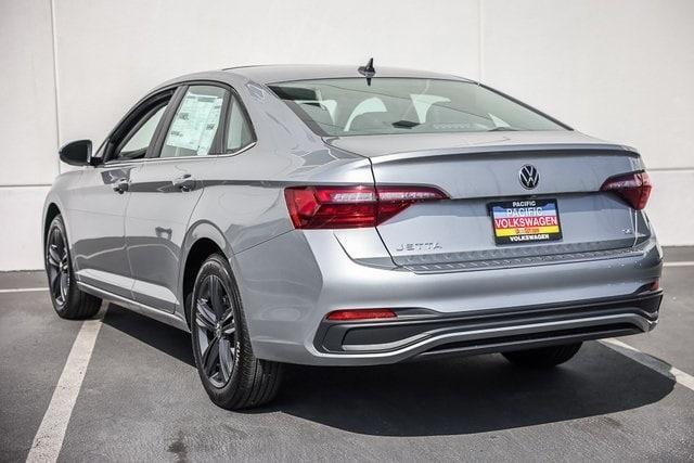 new 2024 Volkswagen Jetta car, priced at $27,253