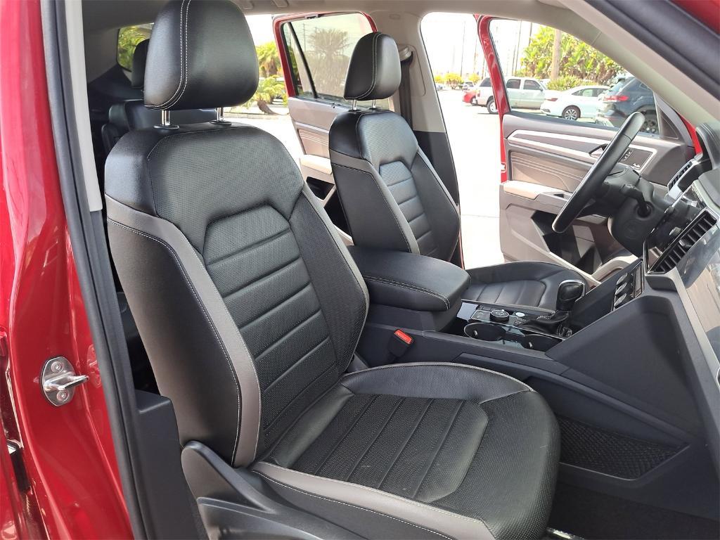 used 2021 Volkswagen Atlas car, priced at $34,900