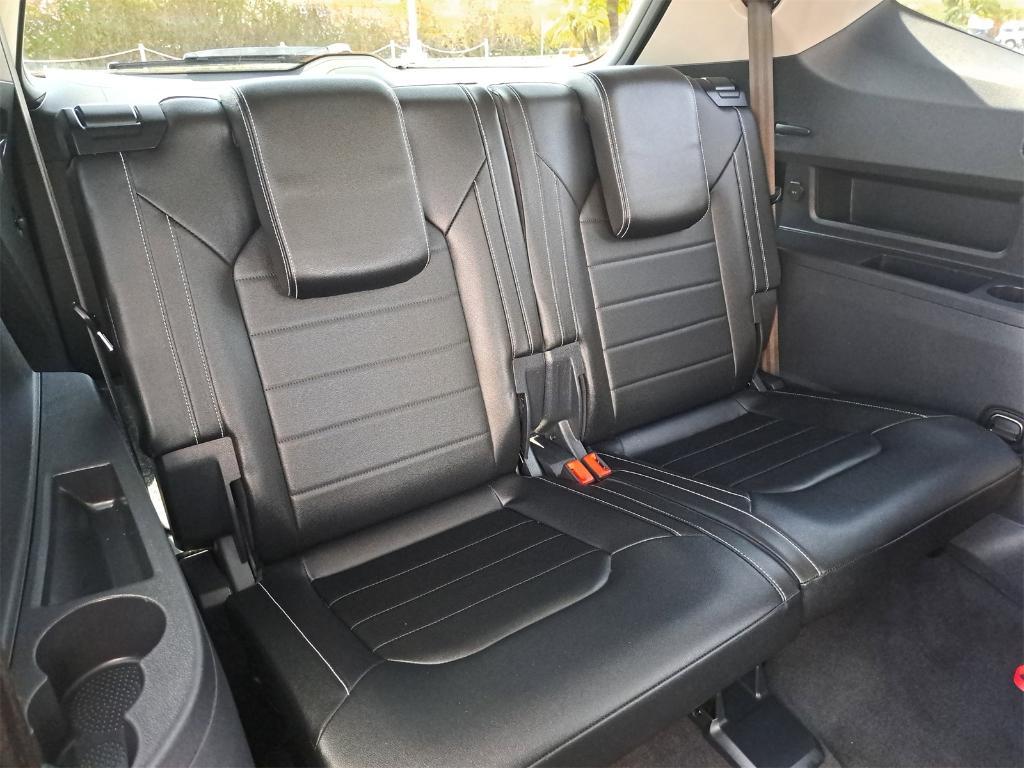used 2021 Volkswagen Atlas car, priced at $34,900