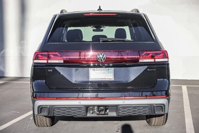 new 2024 Volkswagen Atlas car, priced at $52,206
