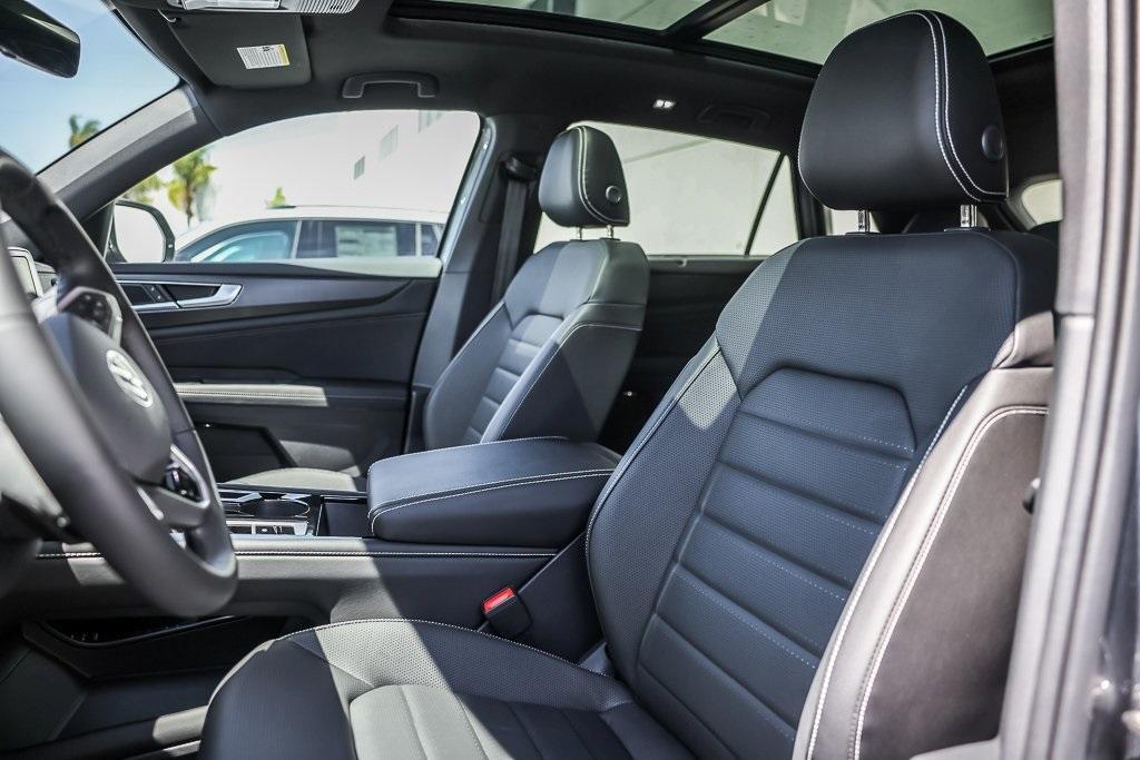 new 2025 Volkswagen Atlas Cross Sport car, priced at $50,706