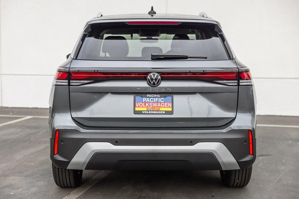 new 2025 Volkswagen Tiguan car, priced at $30,770