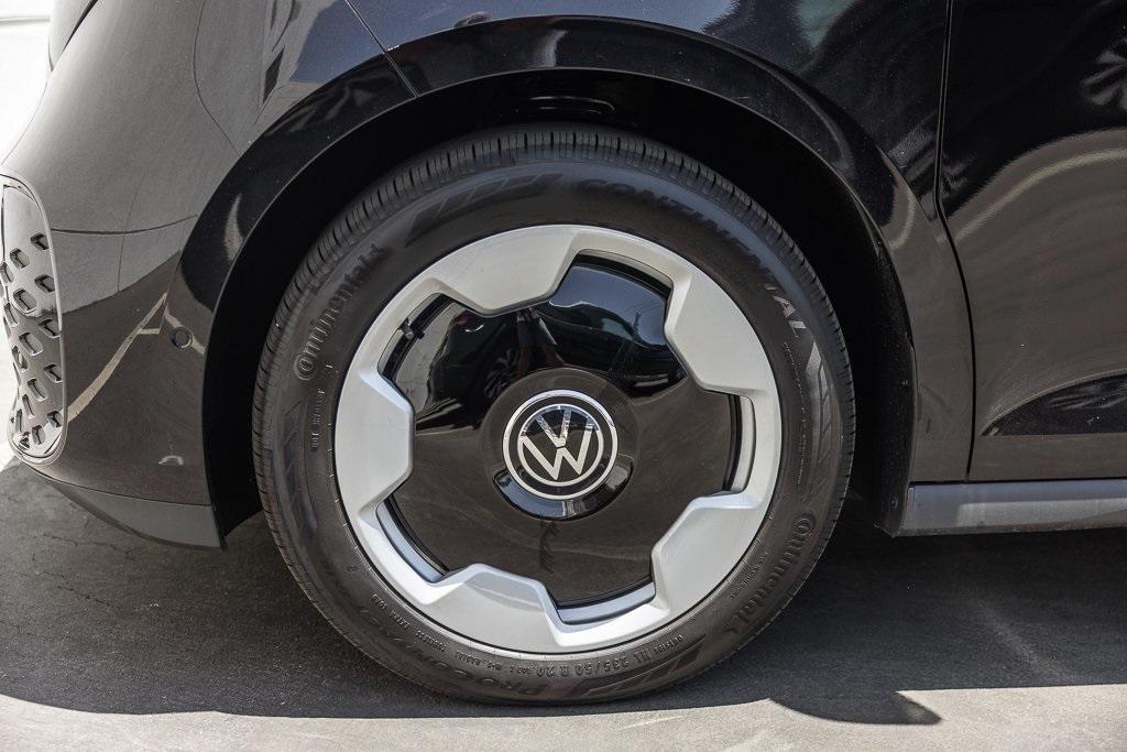new 2025 Volkswagen ID. Buzz car, priced at $59,815