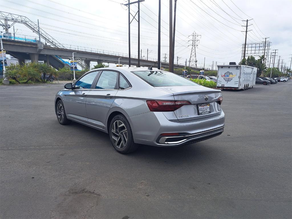 used 2022 Volkswagen Jetta car, priced at $23,600