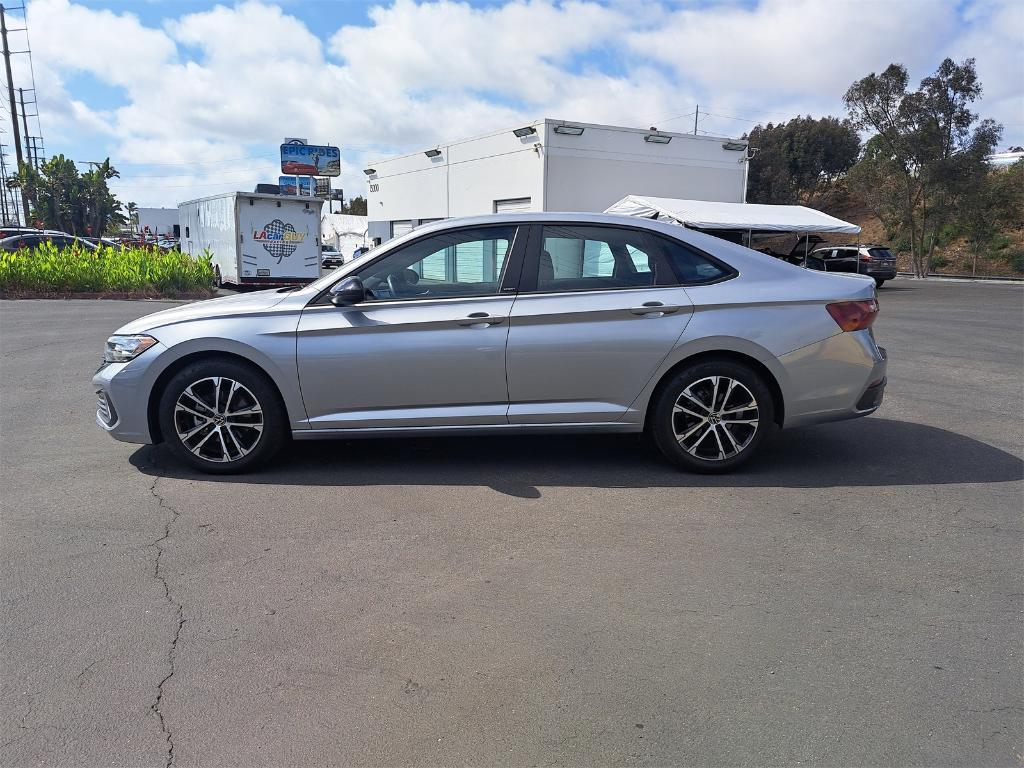 used 2024 Volkswagen Jetta car, priced at $23,900