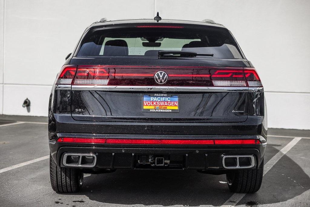 new 2026 Volkswagen Atlas Cross Sport car, priced at $55,434