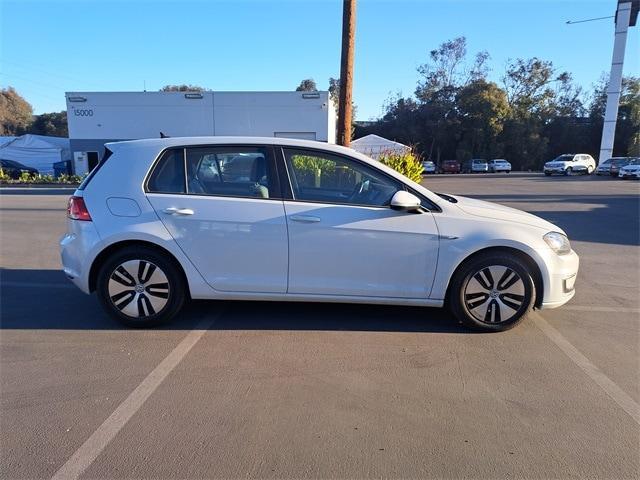 used 2015 Volkswagen e-Golf car, priced at $10,470