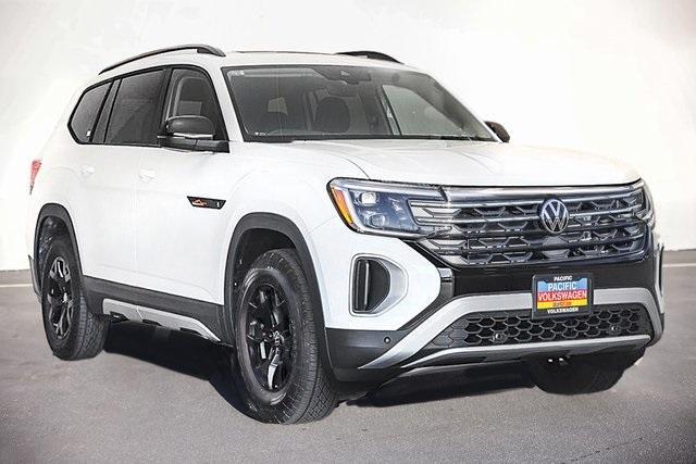 new 2025 Volkswagen Atlas car, priced at $47,059