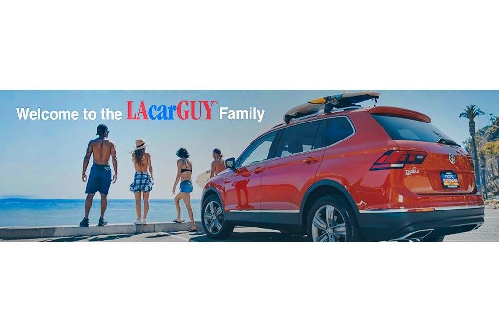 new 2025 Volkswagen ID.4 car, priced at $42,176