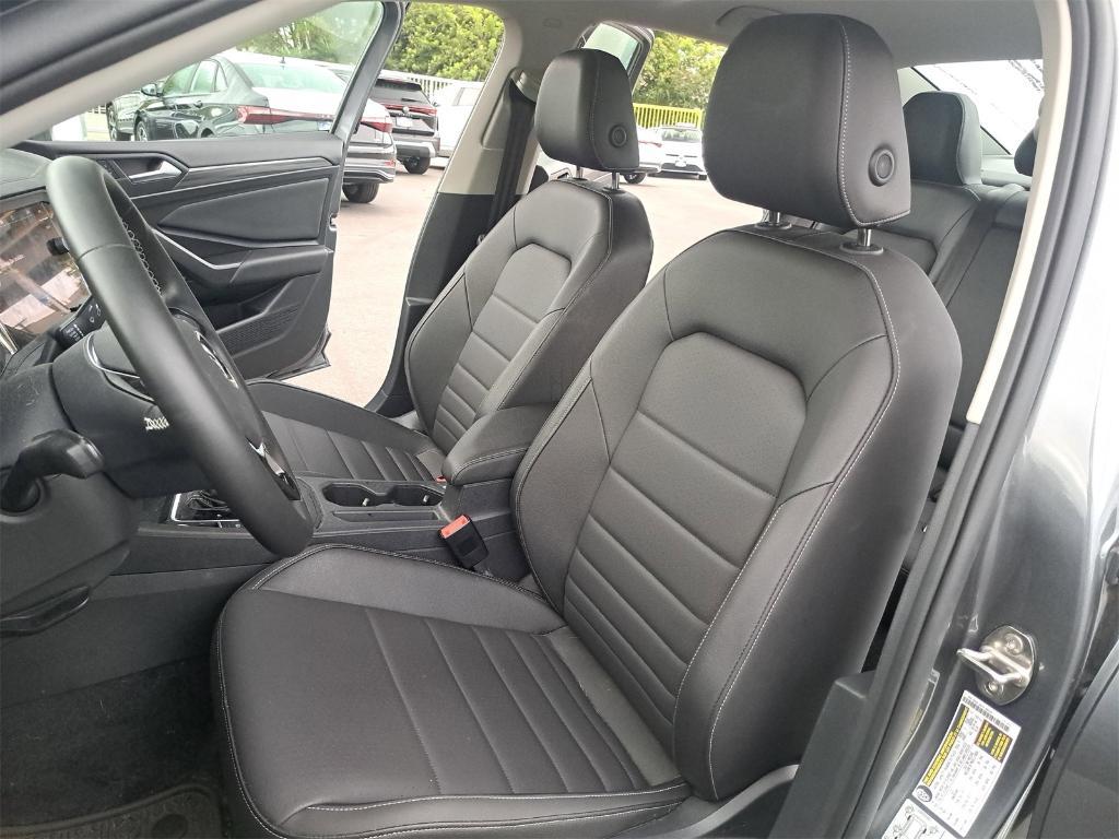 used 2021 Volkswagen Jetta car, priced at $20,990