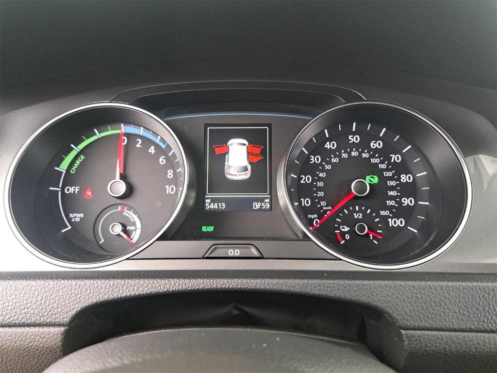 used 2016 Volkswagen e-Golf car, priced at $9,200