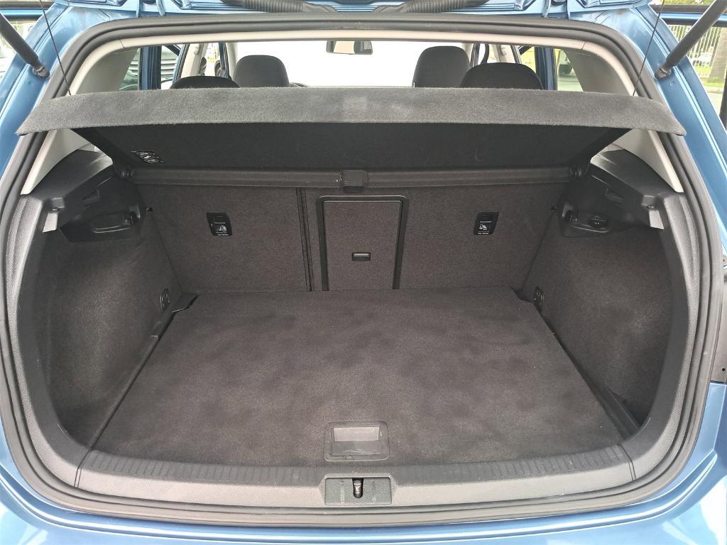 used 2016 Volkswagen e-Golf car, priced at $9,200