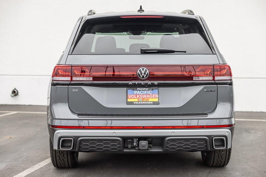 new 2025 Volkswagen Atlas car, priced at $48,514